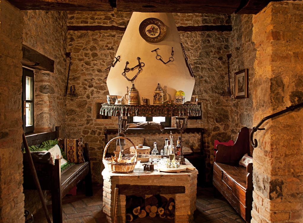 B&B Casa Medievale Del Mugnaio Strassoldo ภายนอก รูปภาพ