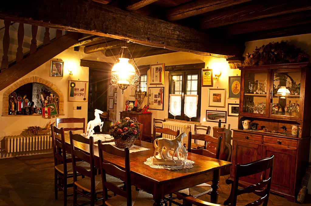 B&B Casa Medievale Del Mugnaio Strassoldo ภายนอก รูปภาพ