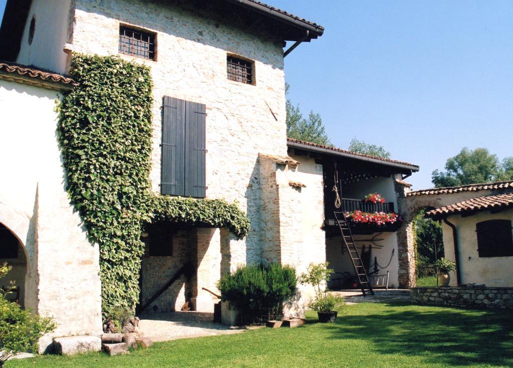 B&B Casa Medievale Del Mugnaio Strassoldo ภายนอก รูปภาพ